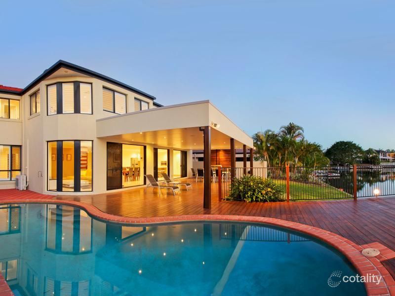 8 Champagne Bvd, Helensvale, QLD 4212