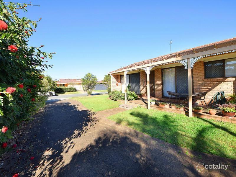 2/3 Wagtail Ct, Burleigh Waters, QLD 4220