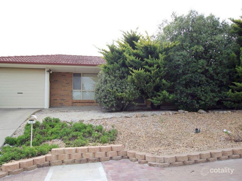 17 Charlton Tce, Woodcroft, SA 5162