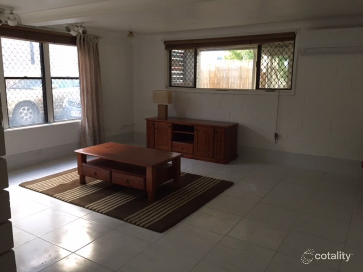 264 Hawthorne Rd, Hawthorne, QLD 4171