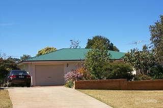 272 Tor St, Rockville, QLD 4350