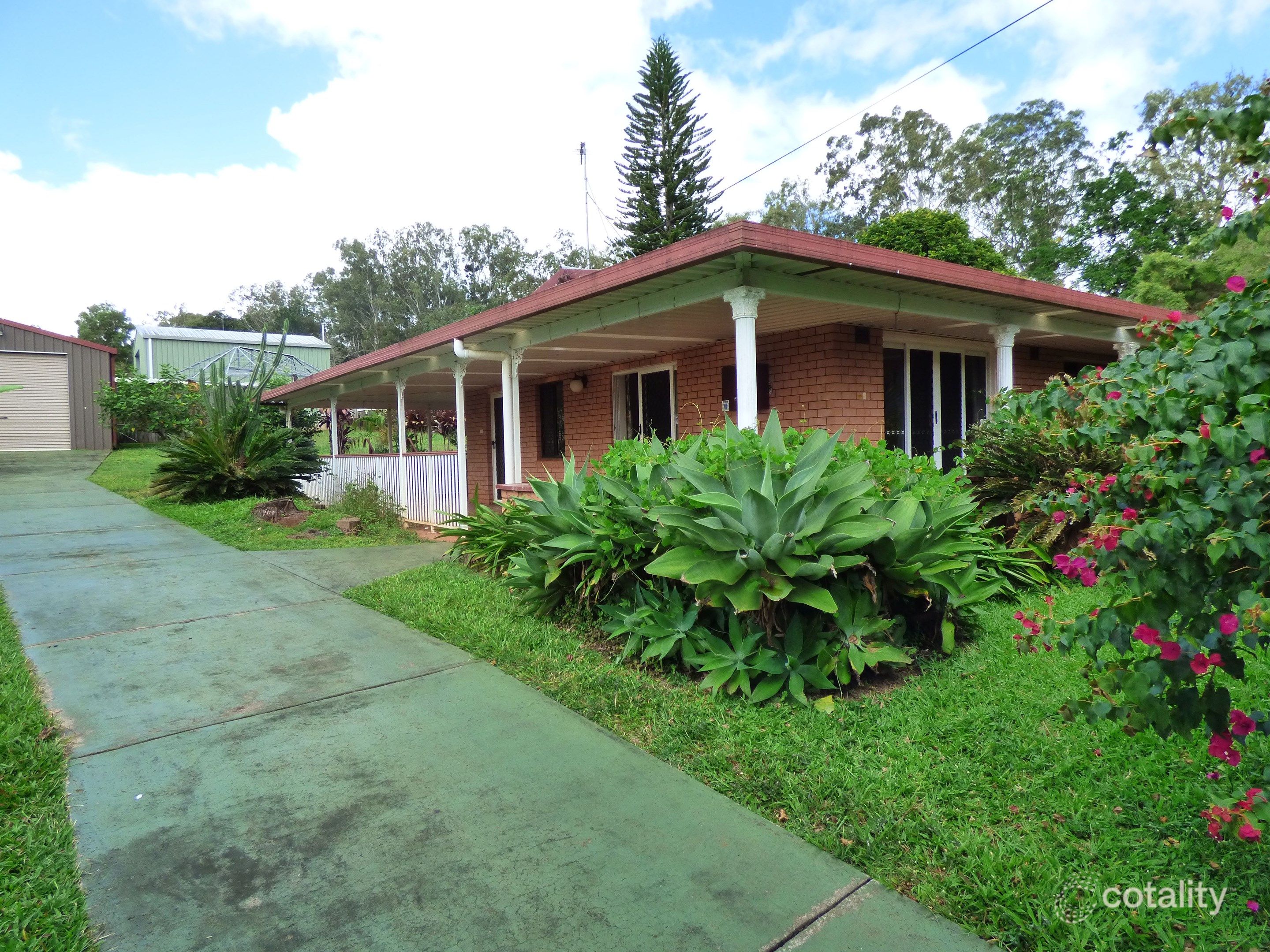 18 Sixth Ave, Atherton, QLD 4883