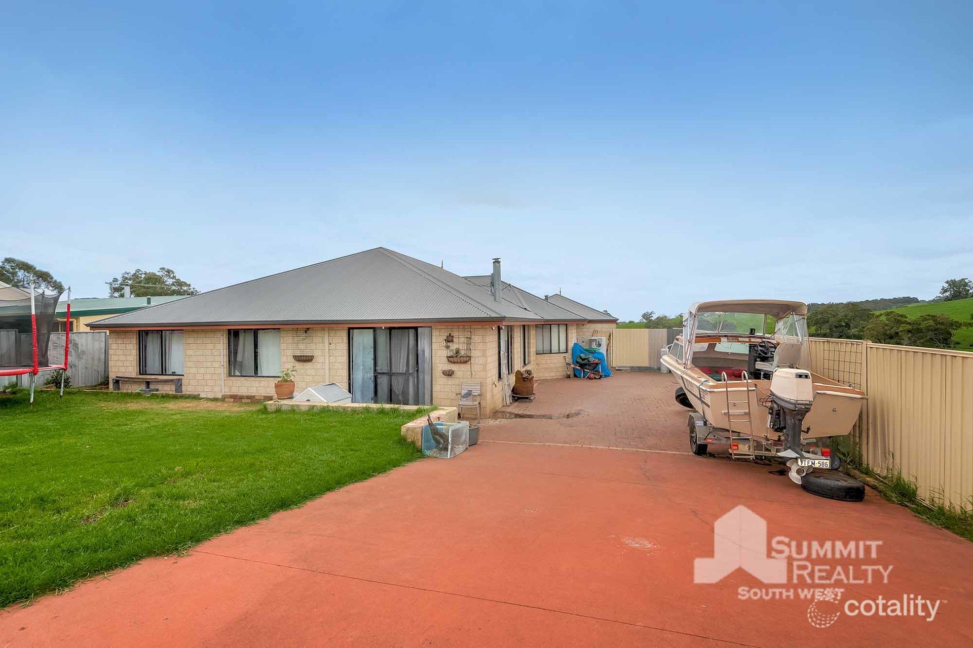 6 Hopkins Rd, Brunswick, WA 6224