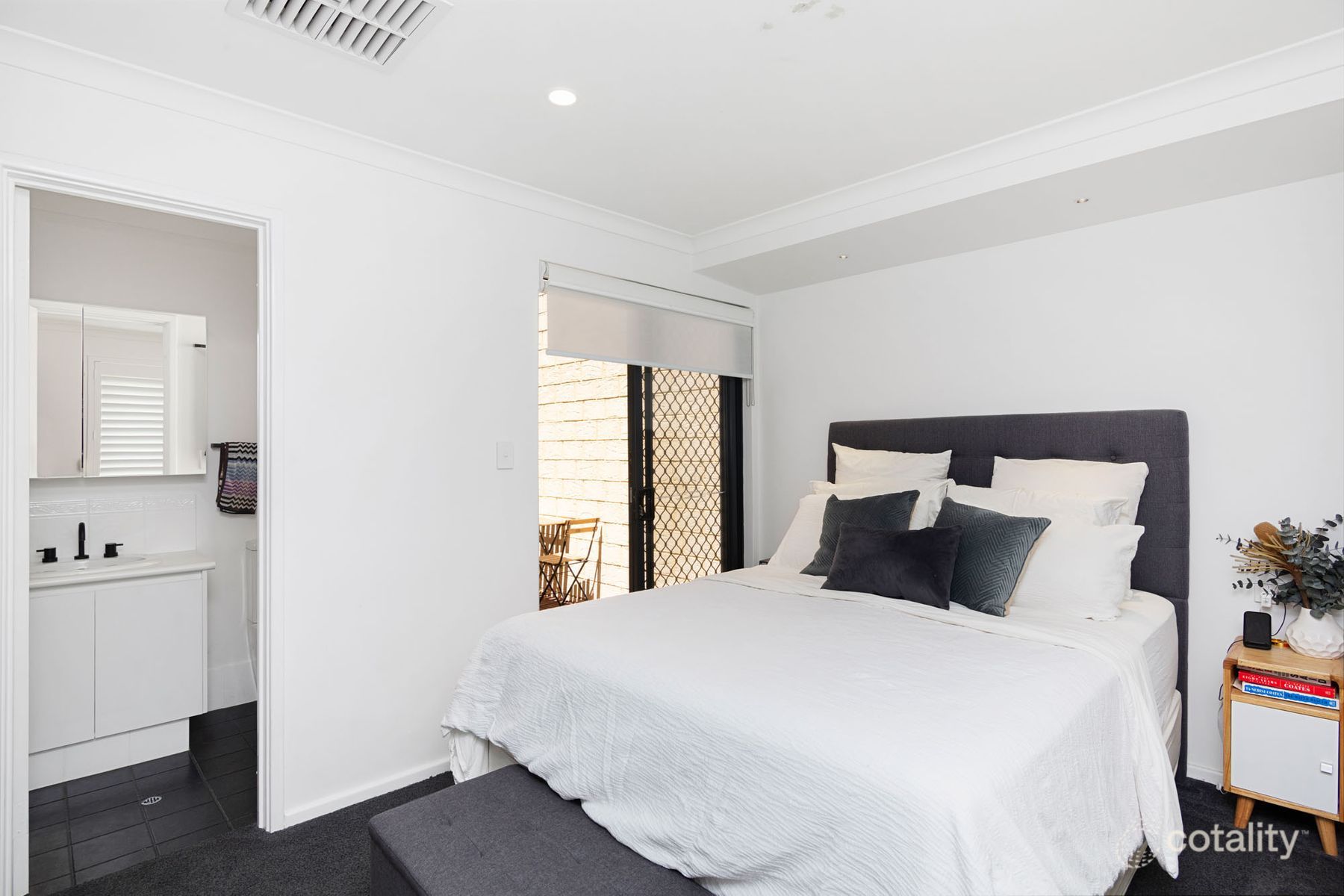 20 Crocker Rd, Innaloo, WA 6018