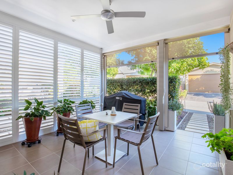 1604/299 Napper Rd, Arundel, QLD 4214