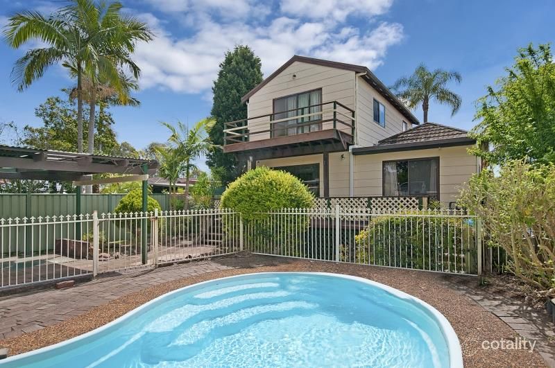 94 Mackenzie Ave, Woy Woy, NSW 2256