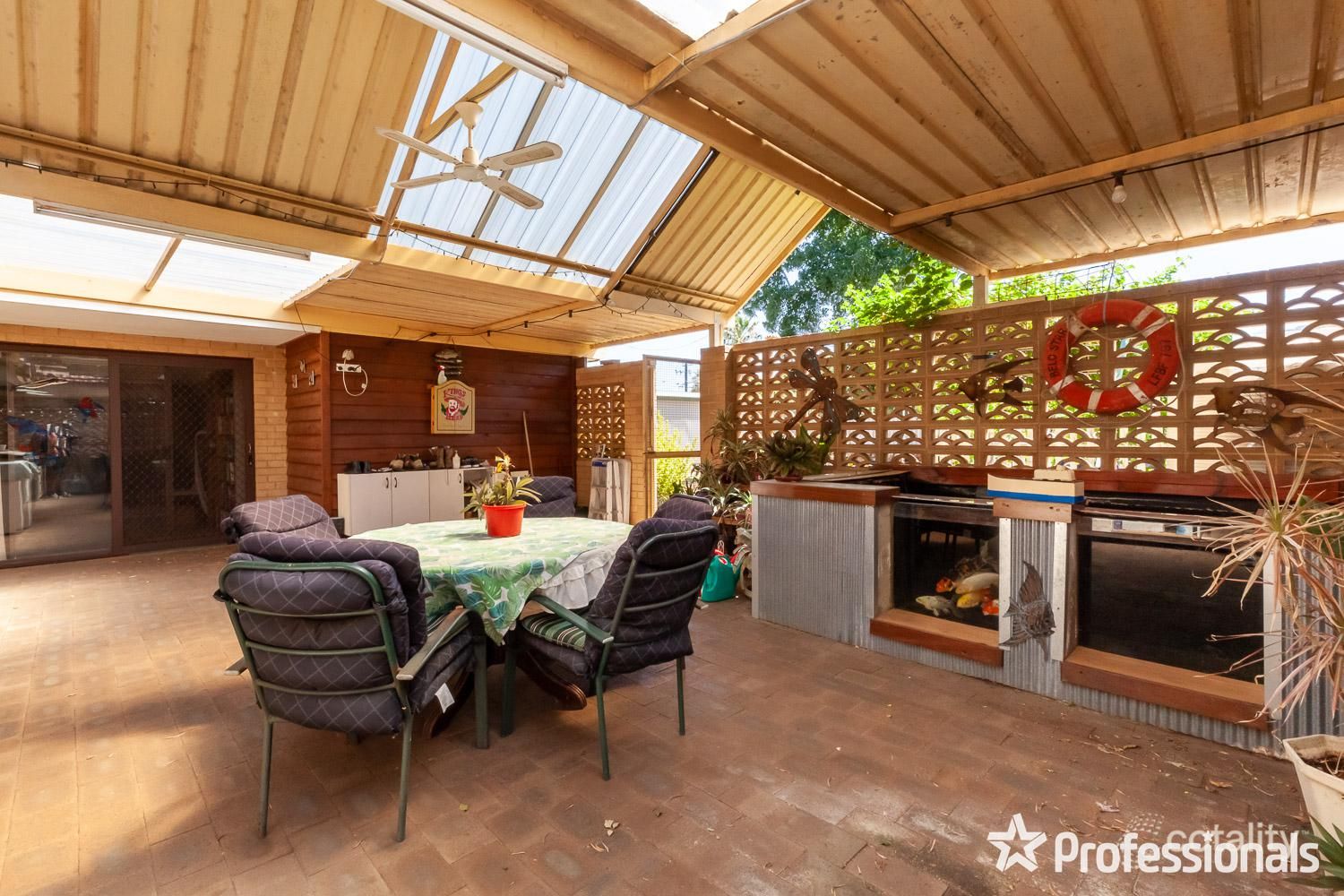 199 Seventh Rd, Armadale, WA 6112
