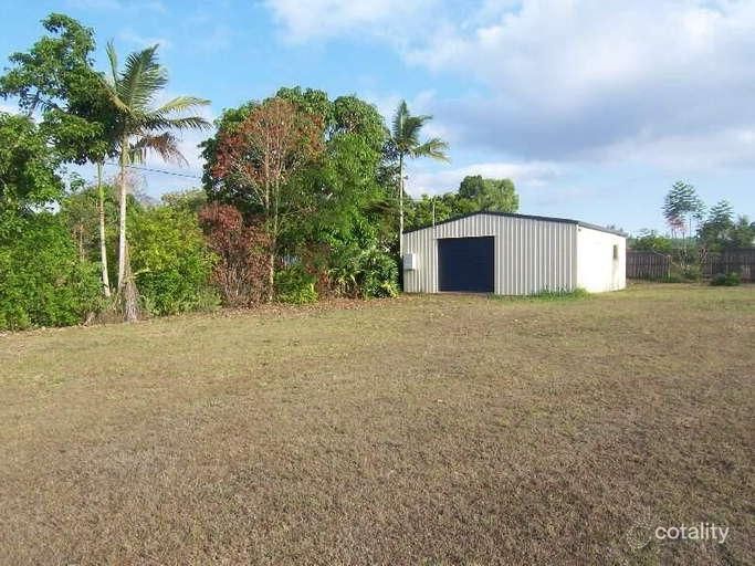 12 Poinsettia Cl, Yungaburra, QLD 4884