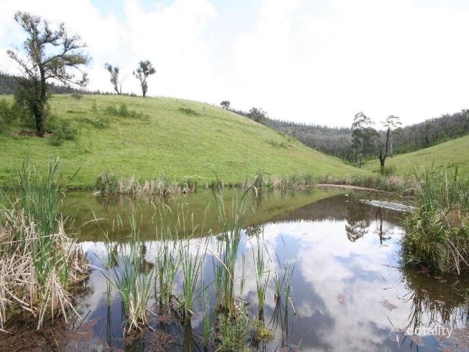 433 Steels Creek Rd, Steels Creek, VIC 3775