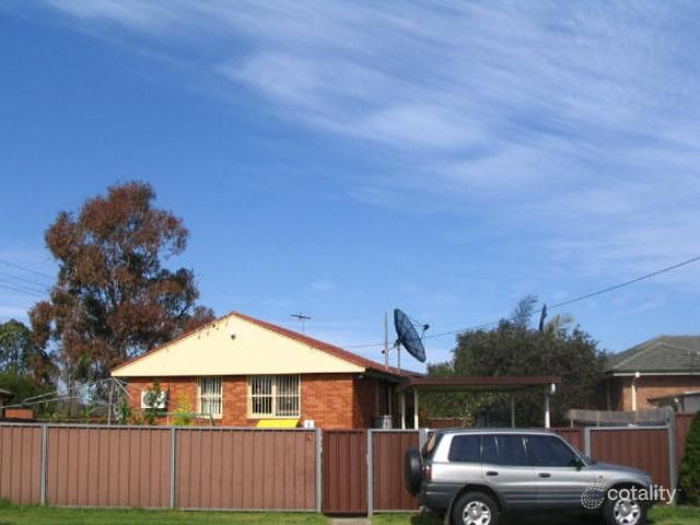 15 Isa Pl, Cartwright, NSW 2168