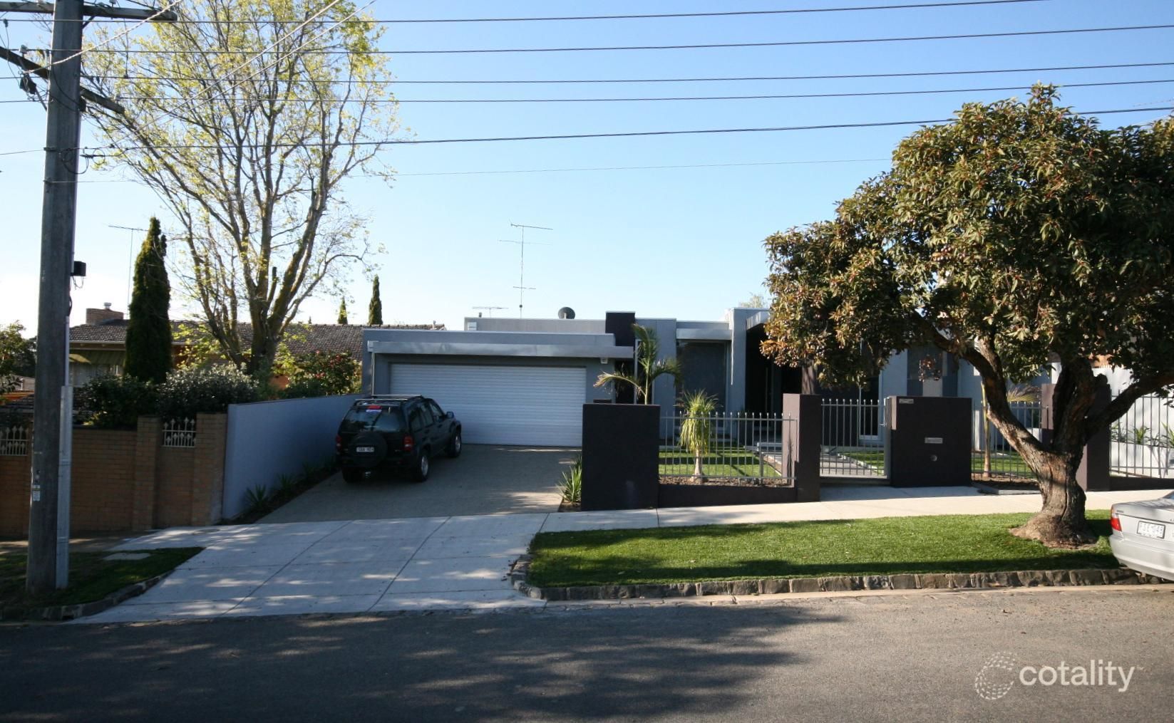 226 Noble St, Newtown, VIC 3220