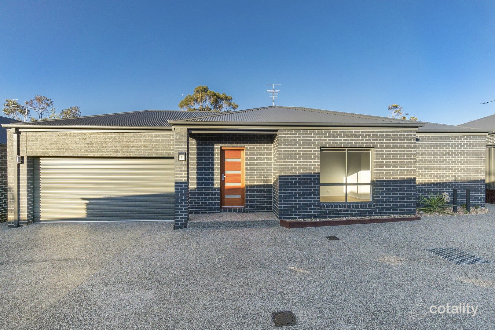 4/12 Lorna St, Bacchus Marsh, VIC 3340