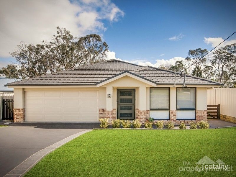 74 Teragalin Dr, Chain Valley Bay, NSW 2259