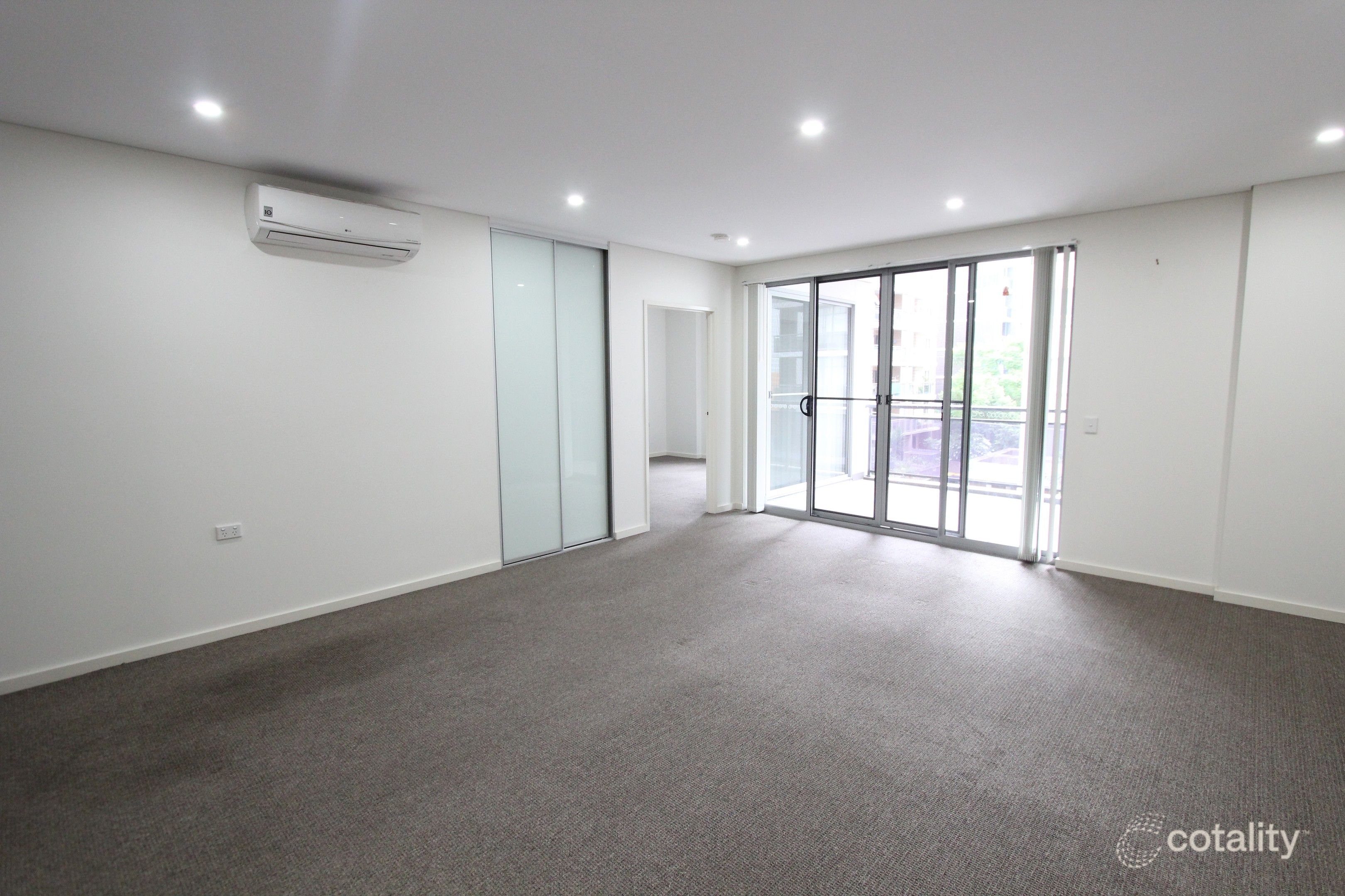 12/4-6 Browne Pde, Warwick Farm, NSW 2170