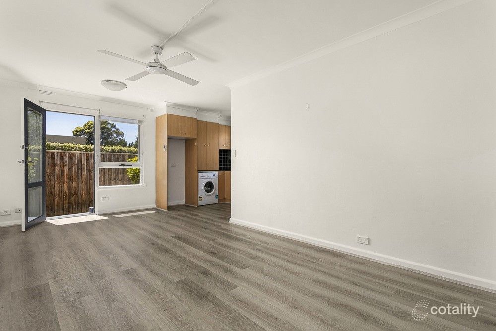4/30 Richardson St, Essendon, VIC 3040
