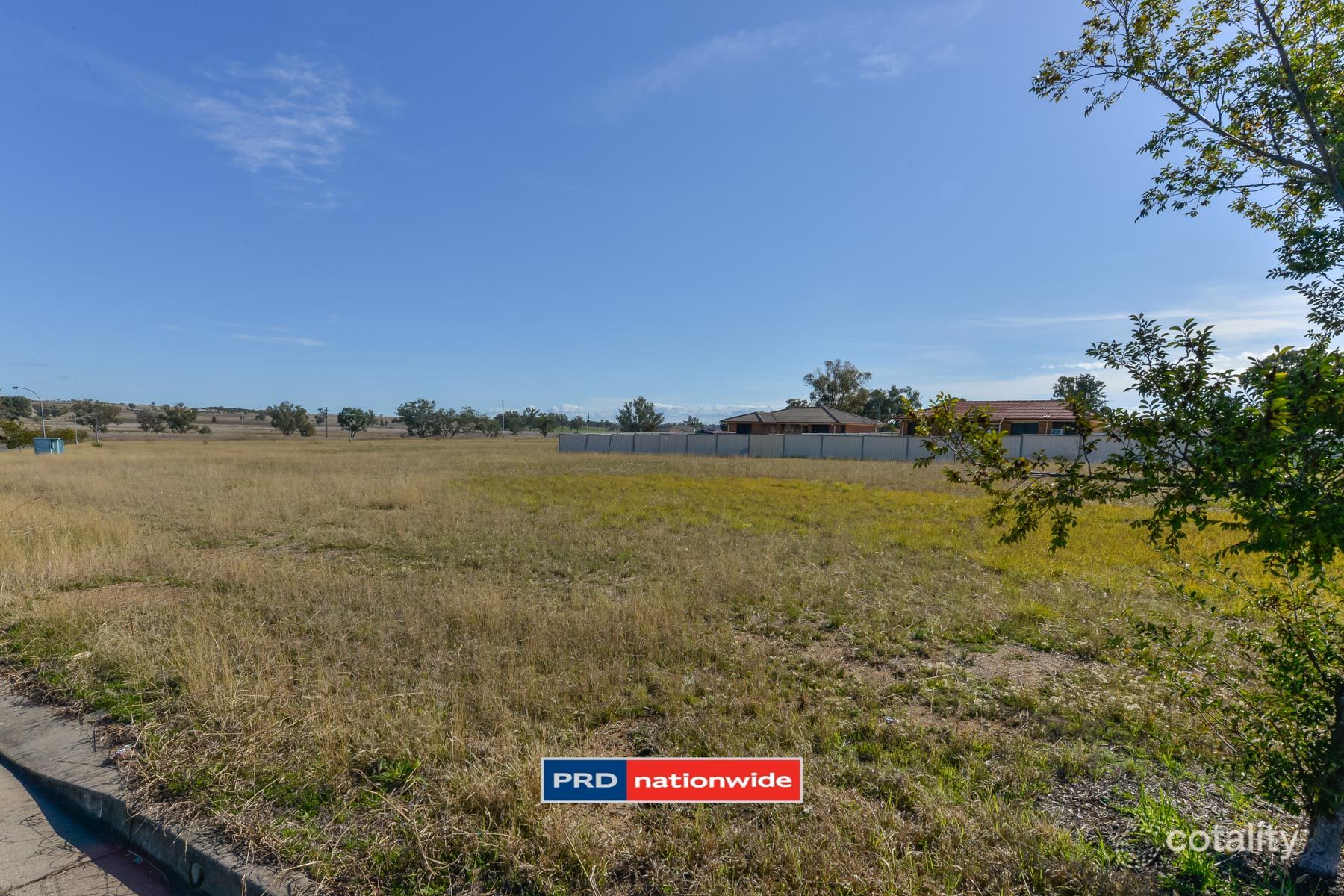 73 Kenny Dr, West Tamworth, NSW 2340