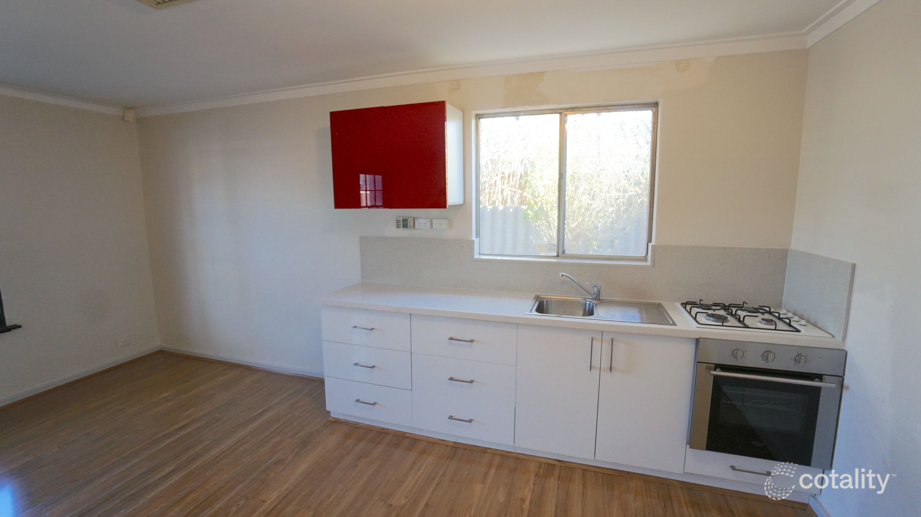 25 Lyrebird Way, Thornlie, WA 6108