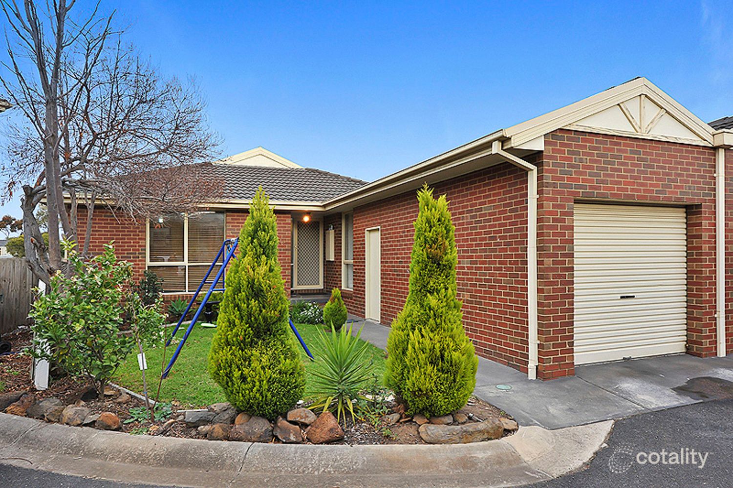 19 Village Ave, Taylors Lakes, VIC 3038