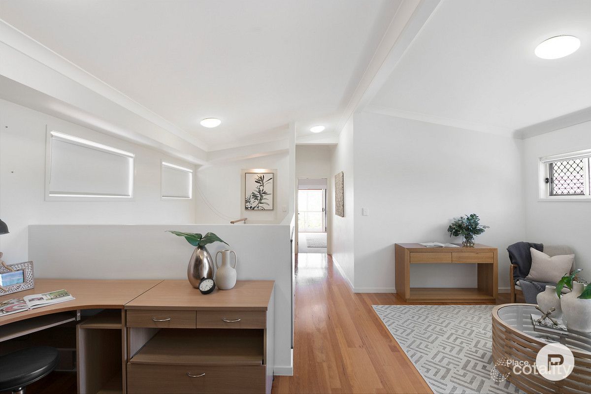 41 Valaria Ave, Seven Hills, QLD 4170