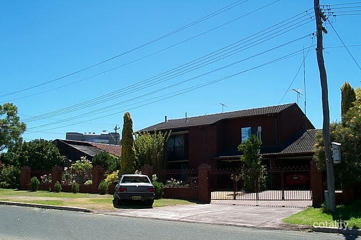 3 Neesham St, Booragoon, WA 6154