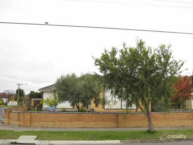 14 Woodlee St, Dandenong, VIC 3175