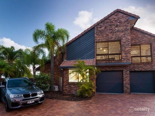4/15 Carrothool Pl, Mooloolaba, QLD 4557