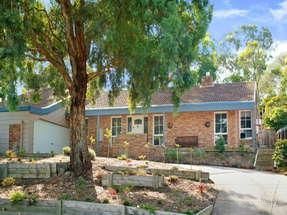 8 Manooka Ct, Greensborough, VIC 3088