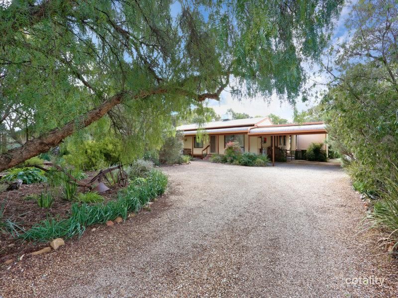 22 Stott Hwy, Keyneton, SA 5353