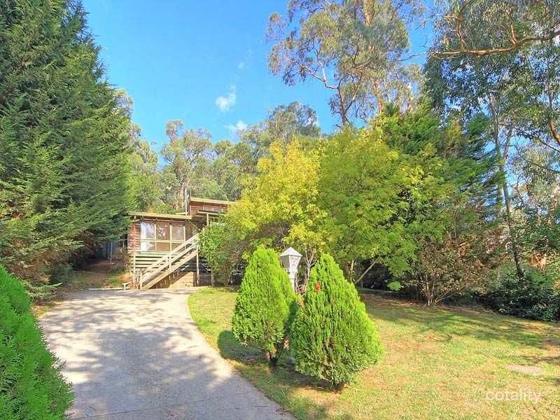 6 James St, Selby, VIC 3159