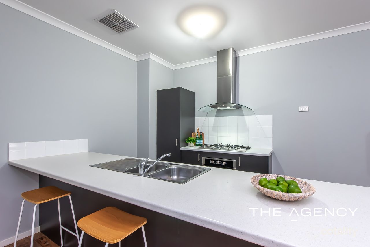 43 Randstone Pde, Butler, WA 6036