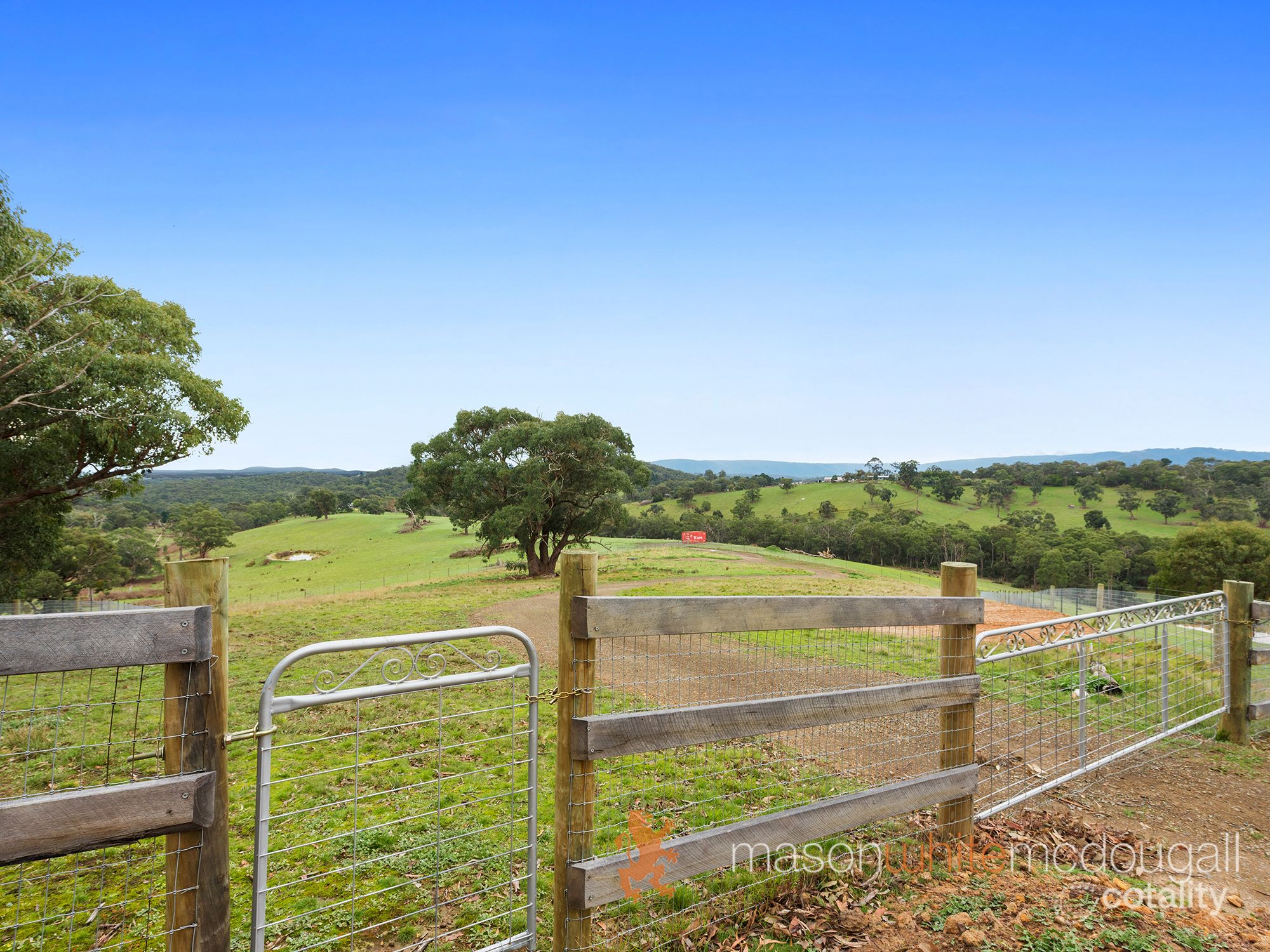 155 Rifle Range Rd, St Andrews, VIC 3761