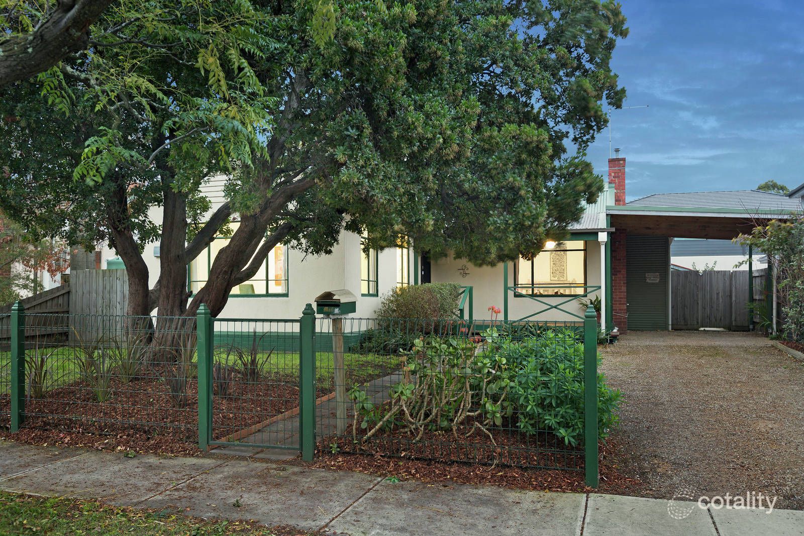 48 Perkins Ave, Bellfield, VIC 3081