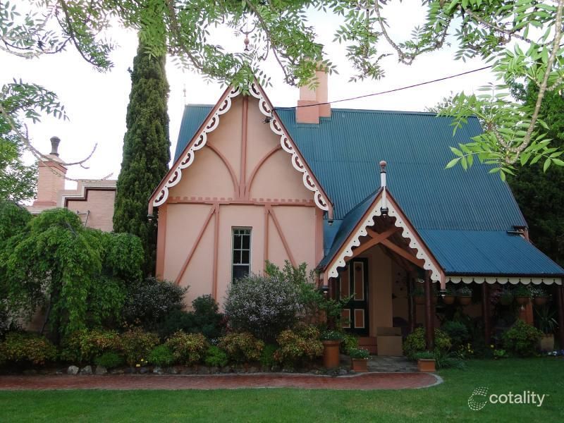 22 Lithgow St, Lithgow, NSW 2790