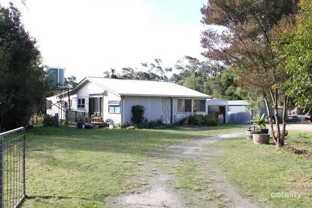 70 Old Carrajung Rd, Carrajung Lower, VIC 3844