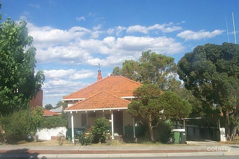 18 Beechboro Rd S, Bayswater, WA 6053