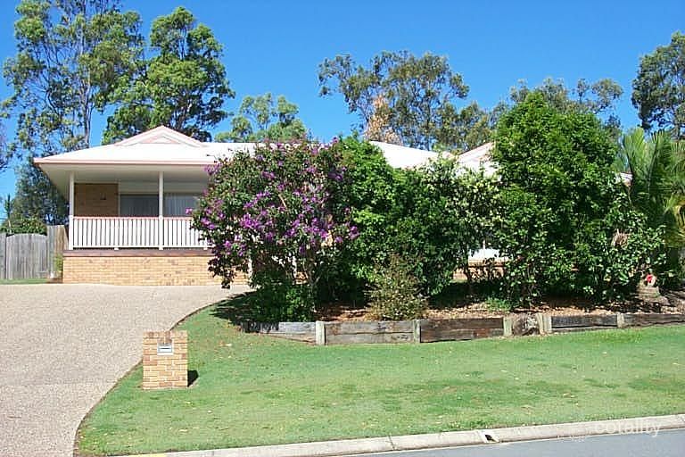 18 Edgeworth Pl, Helensvale, QLD 4212