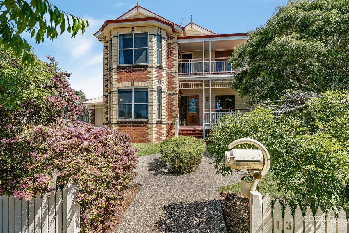 13 Muller St, Kearneys Spring, QLD 4350