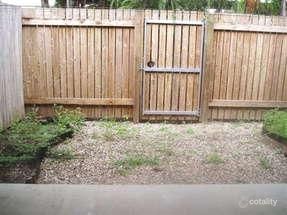 2/18 Robert Rd, Bentley Park, QLD 4869
