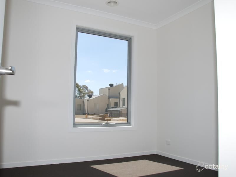 4 Braddon Way, Lynbrook, VIC 3975