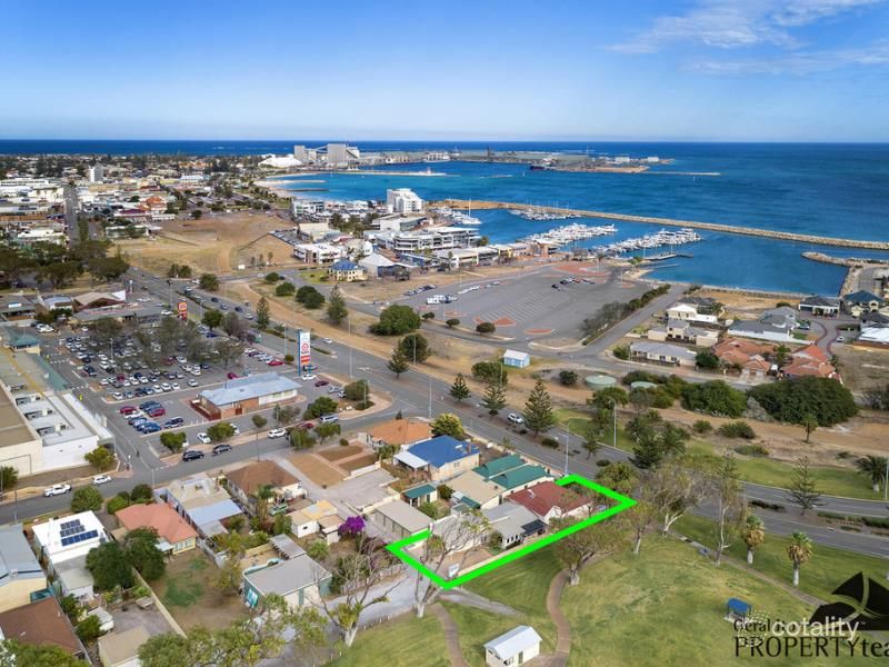 128 Chapman Rd, Geraldton, WA 6530