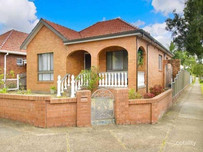 40 Saxon St, Belfield, NSW 2191
