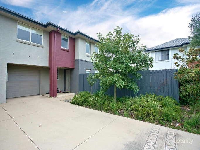 25 Morningside Pde, Holsworthy, NSW 2173