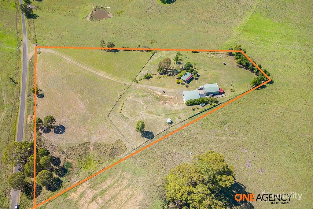220 Old Carrowbrook Rd, St Clair, NSW 2330