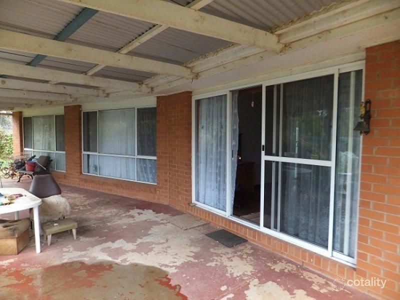 90 Scotts Rd, Sebastian, VIC 3556