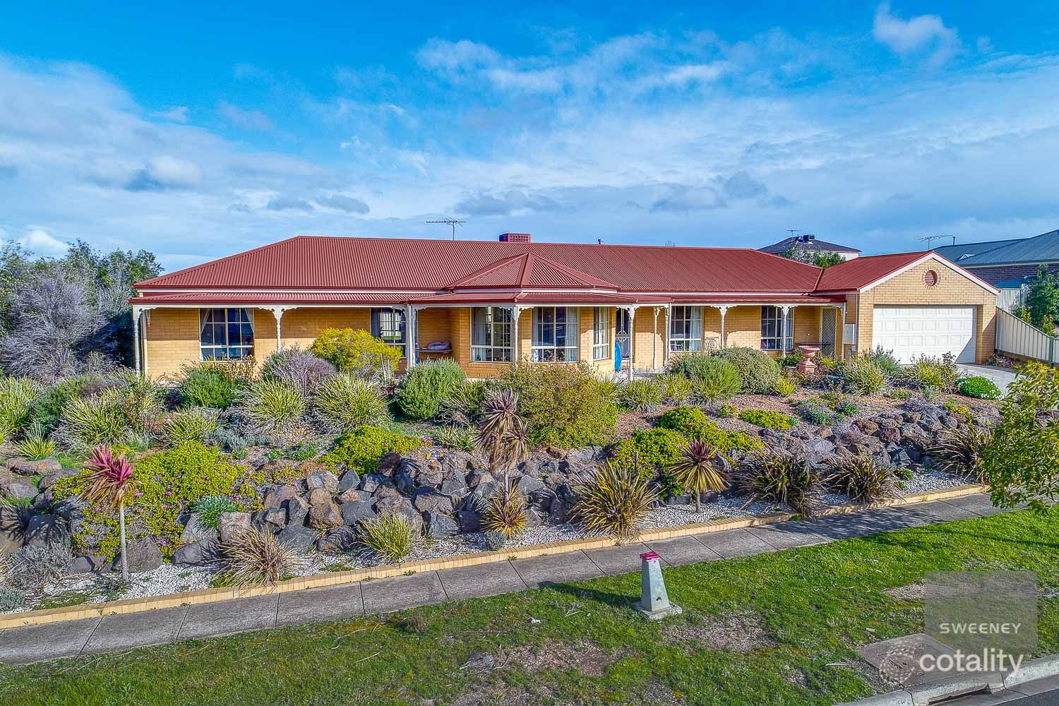 16 Maddison Cct, Darley, VIC 3340