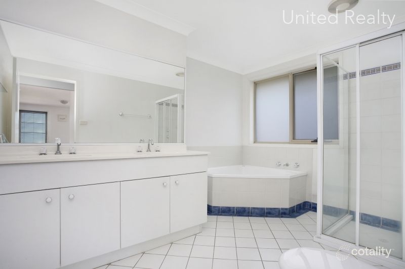 7 Tudor Cres, Cecil Hills, NSW 2171