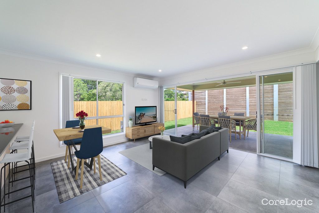 55 Hoop Pine Cct, Maudsland, QLD 4210
