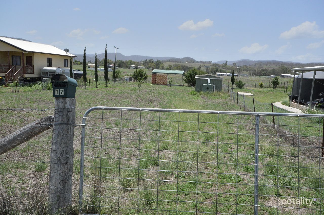 109 Wienholt St, Maryvale, QLD 4370