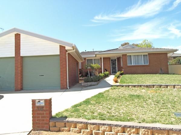 16 Nugent Cl, Jerrabomberra, NSW 2619