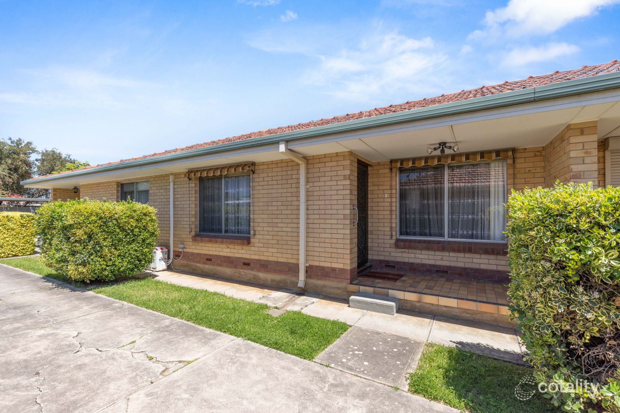 2/75 Daws Rd, Clovelly Park, SA 5042